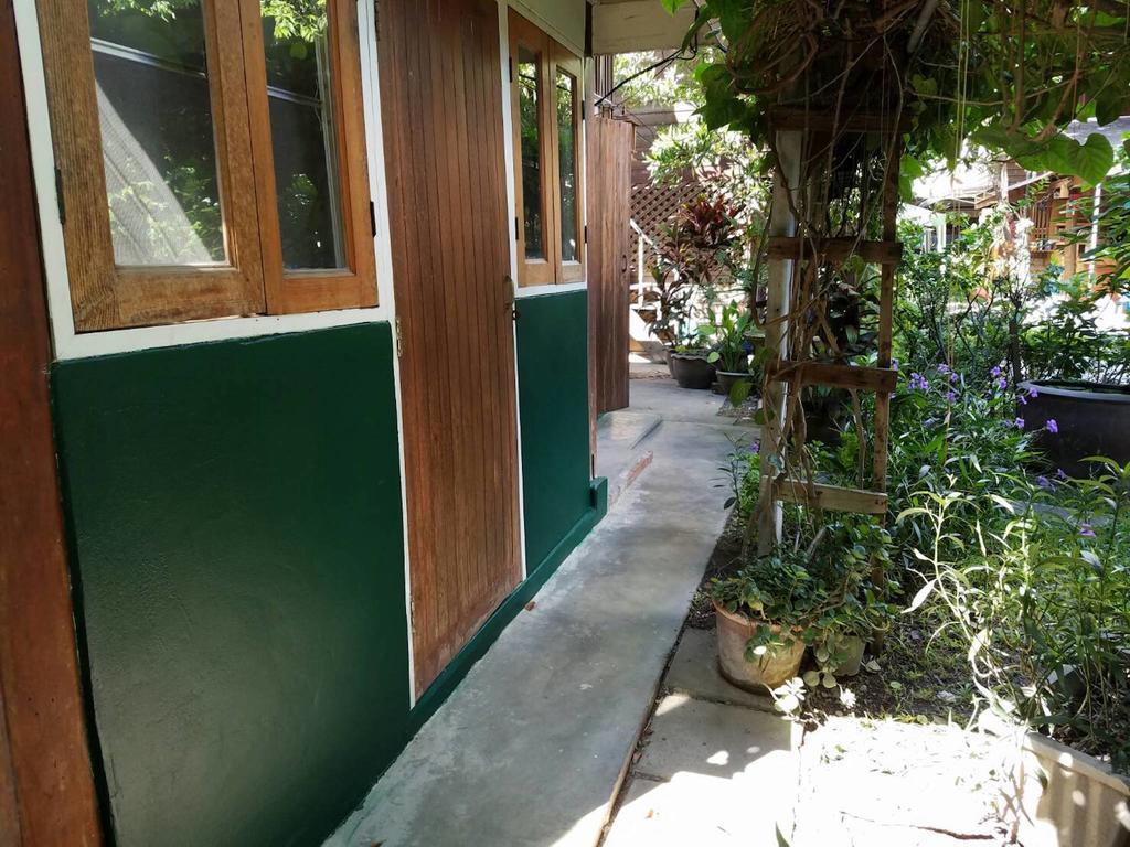 Siriwan Hostel Chiang Mai Eksteriør billede