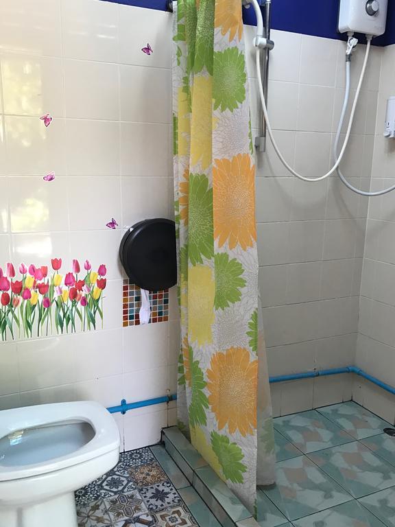Siriwan Hostel Chiang Mai Eksteriør billede