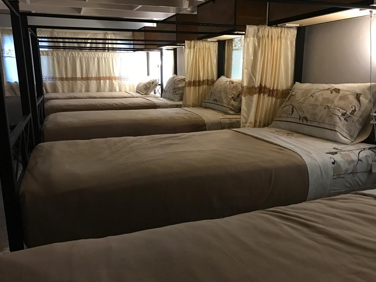 Siriwan Hostel Chiang Mai Eksteriør billede
