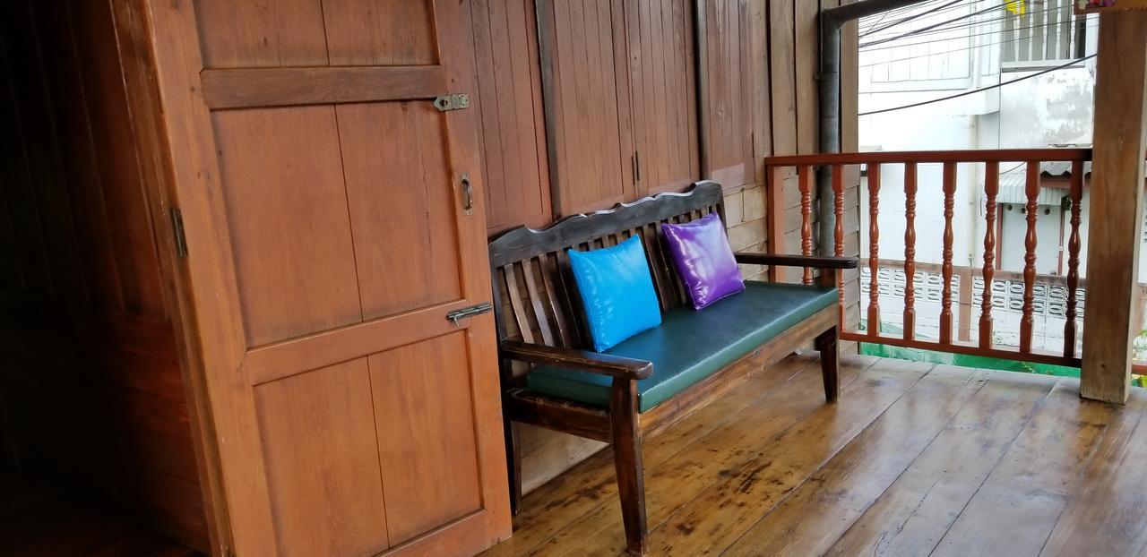 Siriwan Hostel Chiang Mai Eksteriør billede