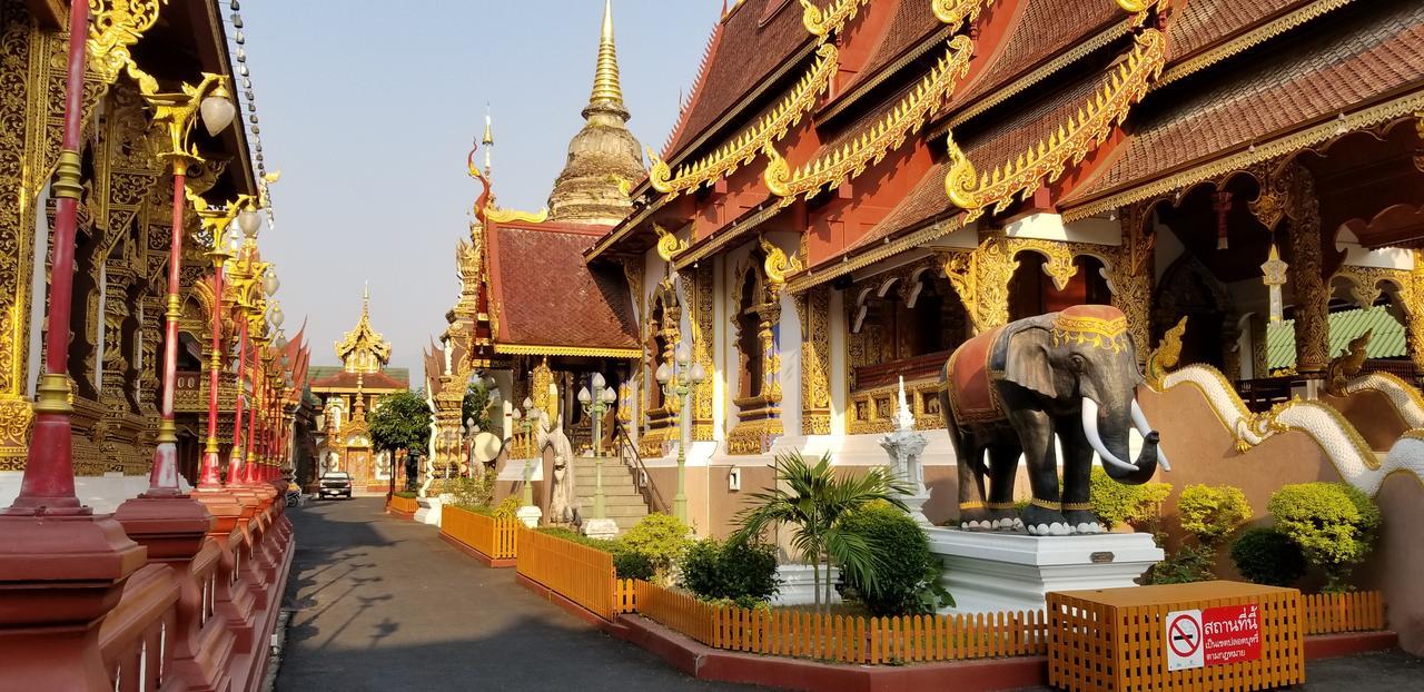 Siriwan Hostel Chiang Mai Eksteriør billede