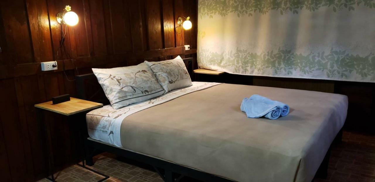 Siriwan Hostel Chiang Mai Eksteriør billede